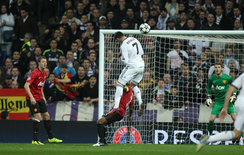 Cristiano Ronaldo - Siêu sao không chiến với những pha bật cao kinh điển