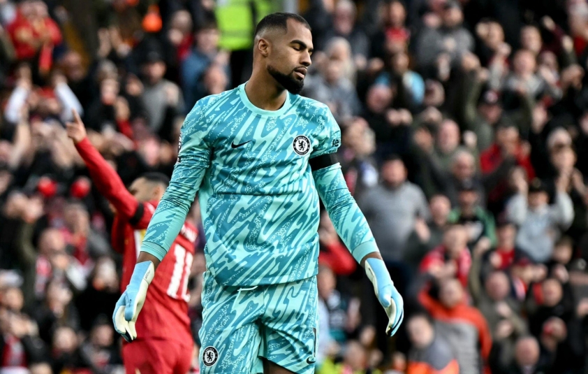 Chelsea trải qua thất bại tại Anfield nhưng HLV Maresca vẫn tìm thấy điểm sáng