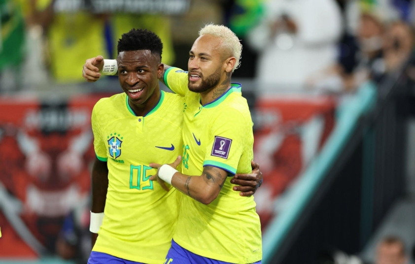 Neymar Tiếp Tục Dự Đoán Vinicius Jr. Sẽ Giành Quả Bóng Vàng 2024