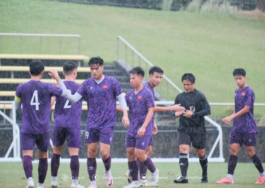 U17 Việt Nam Hủy Diệt Đối Thủ Với Chiến Thắng 7-0 Trong Trận Tập Huấn Tại Nhật Bản
