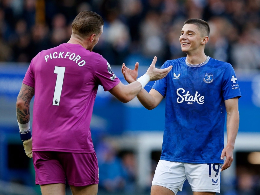Everton Sẵn Sàng Đối Đầu Với Fulham Trong Trận Chiến Cầu Điểm