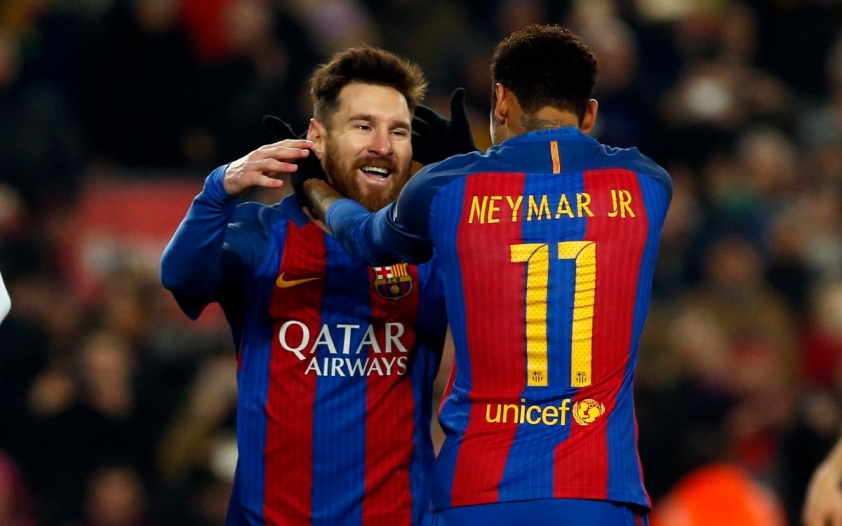 Messi vẫn dành tình cảm đặc biệt cho Barcelona, bày tỏ mong muốn tái hợp cùng Neymar