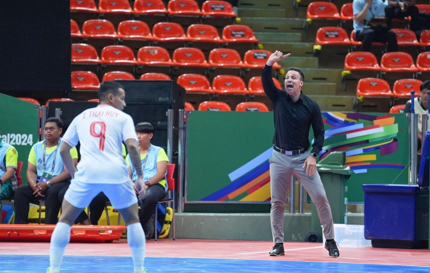 Đội tuyển Futsal Việt Nam Trẻ Trung Sẵn Sàng Vô Địch Đông Nam Á