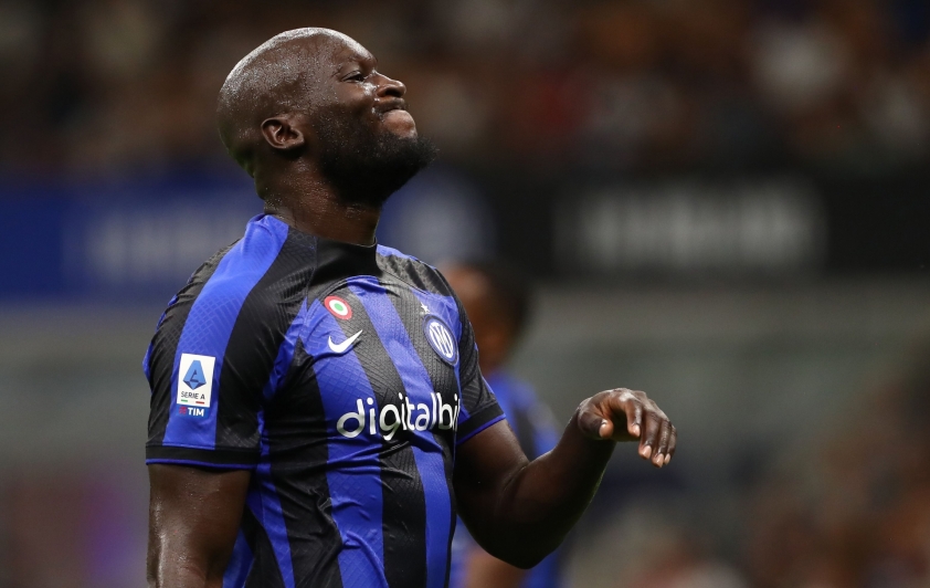 Lukaku chấn thương, Inter mất đi chân sút chủ lực trước trận Derby