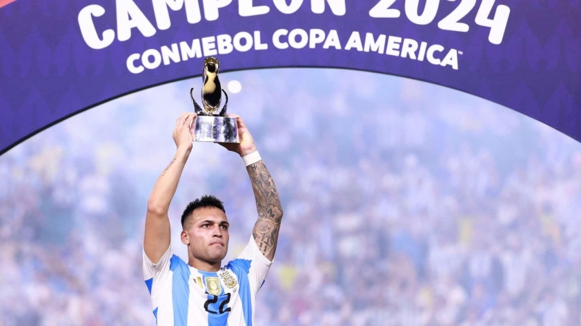 Lionel Messi ủng hộ Lautaro Martinez cho Quả bóng vàng 2024