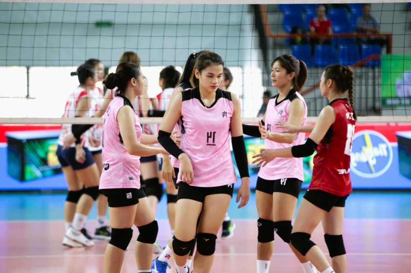 Đội bóng chuyền nữ Quảng Ninh tăng cường ngoại binh Thổ Nhĩ Kỳ hướng tới mục tiêu trụ hạng
