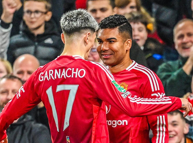 Van Nistelrooy thắp sáng MU, đặt câu hỏi về sự vội vàng của BLĐ trong việc tìm kiếm Amorim