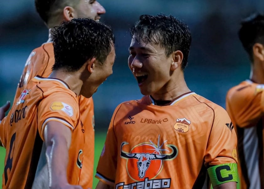 HAGL đặt mục tiêu tái chiếm ngôi đầu V-League, liệu con đường phía trước có dễ dàng?