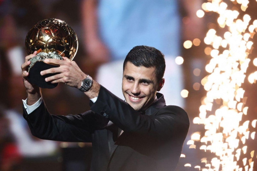 Pep Guardiola tuyên bố Rodri sẽ không giành được Quả bóng Vàng nếu không có ông