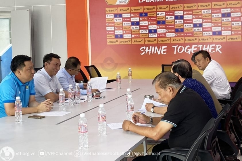 Đoàn công tác LĐBĐ Việt Nam tìm hiểu tình hình thực tiễn tại LĐBĐ tỉnh Bình Dương