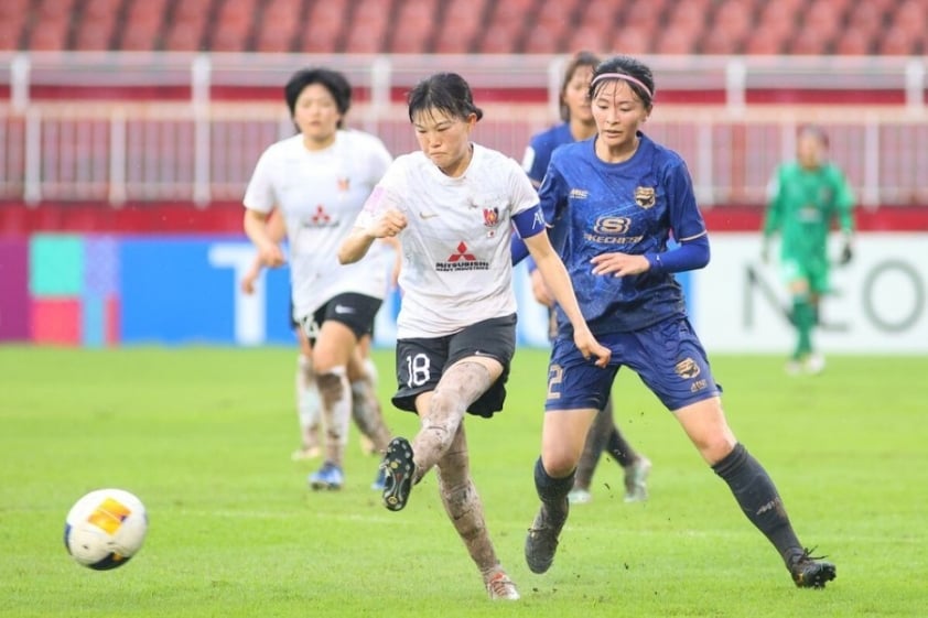Urawa Reds Diamond Ngại Sợ Sân Thống Nhất, Quyết Thắng Trận Cuối Gặp CLB Nữ TP.HCM