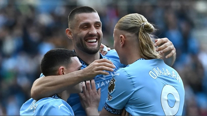 Thắng lợi dễ dàng cho Man City: Phil Foden giúp The Citizens vươn lên dẫn trước trong trận gặp Sparta Prague
