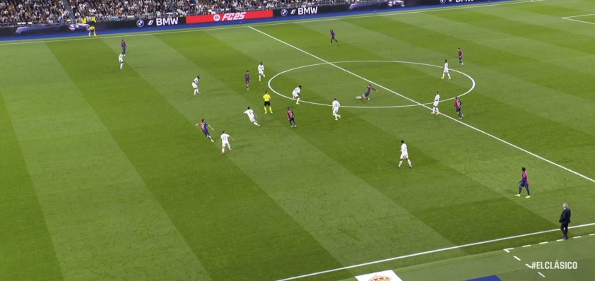 Ferland Mendy Mục tiêu chỉ trích sau thất bại thảm hại trong trận El Clasico của Real Madrid