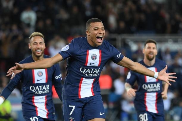 PSG Lật Ngược Thế Cờ Đánh Bại Nice, Tiếp Tục Vững Chắc Ngôi Đầu Ligue 1