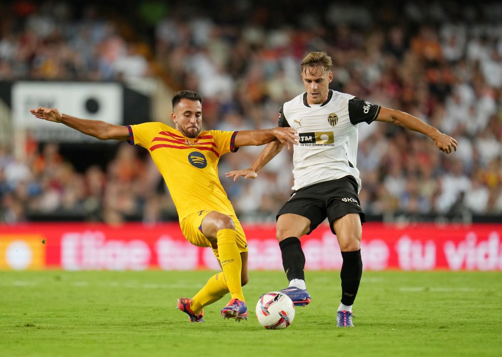 Barcelona Thiếu Vắng Eric Garcia Trong Cuộc Đối Đầu Vận Mệnh Với Real Madrid
