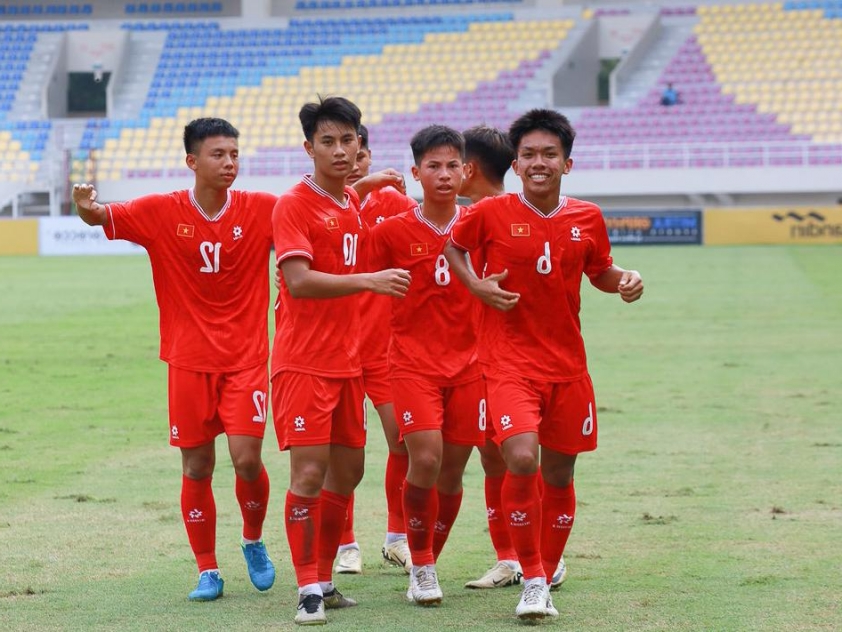 U17 Việt Nam quyết tâm hướng đến VCK châu Á dưới sự dẫn dắt của HLV Cristiano Roland