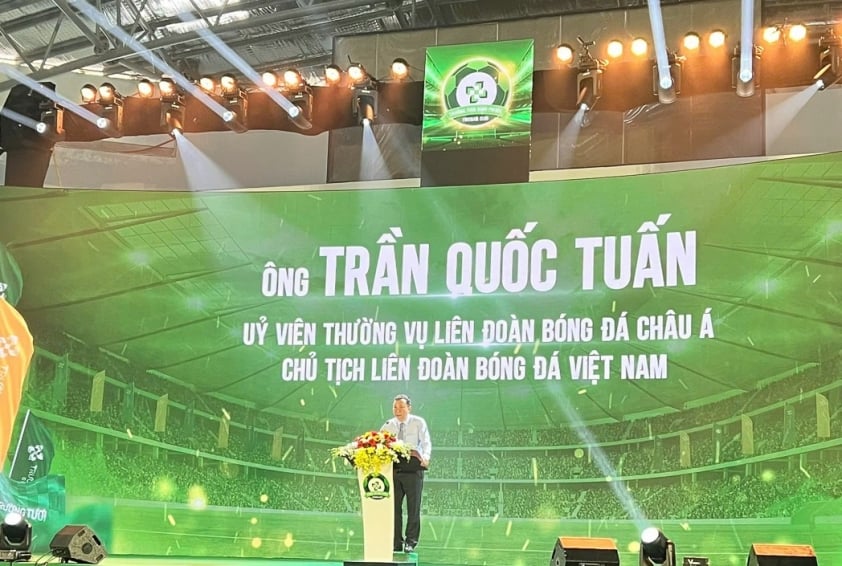 Lãnh đạo VFF tham dự Lễ ra mắt Học viện bóng đá và xuất quân mùa giải 2024/25 của CLB Trường Tươi Bình Phước