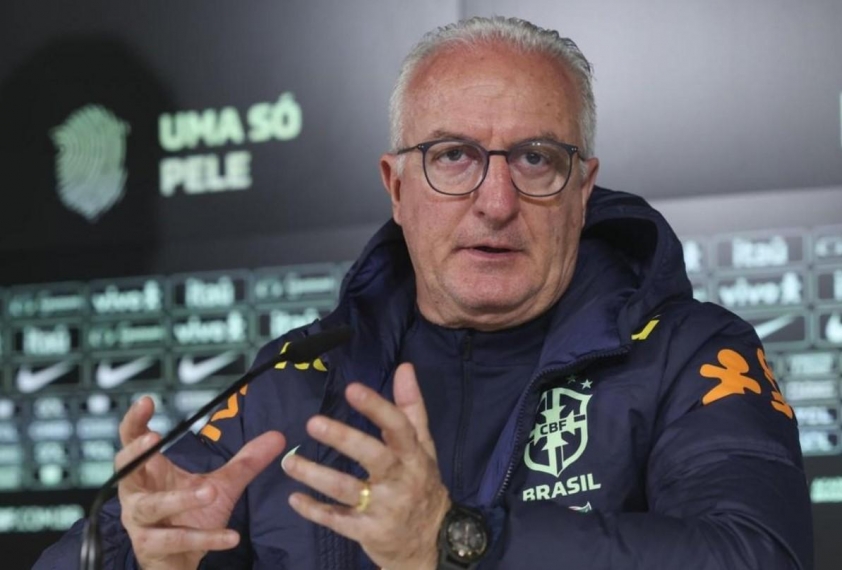 HLV Brazil dậy sóng trước kết quả Quả bóng Vàng 2024, cho rằng Vinicius xứng đáng hơn Rodri