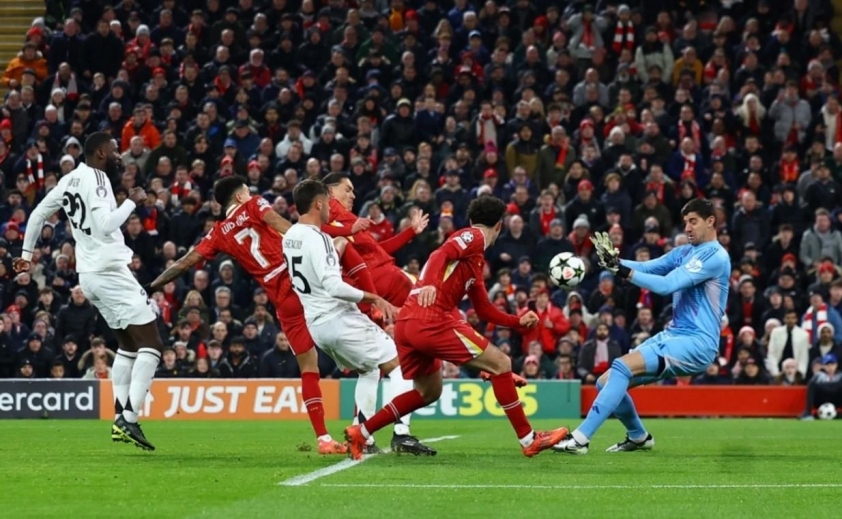 Real Madrid đối mặt nguy cơ sớm chia tay Champions League