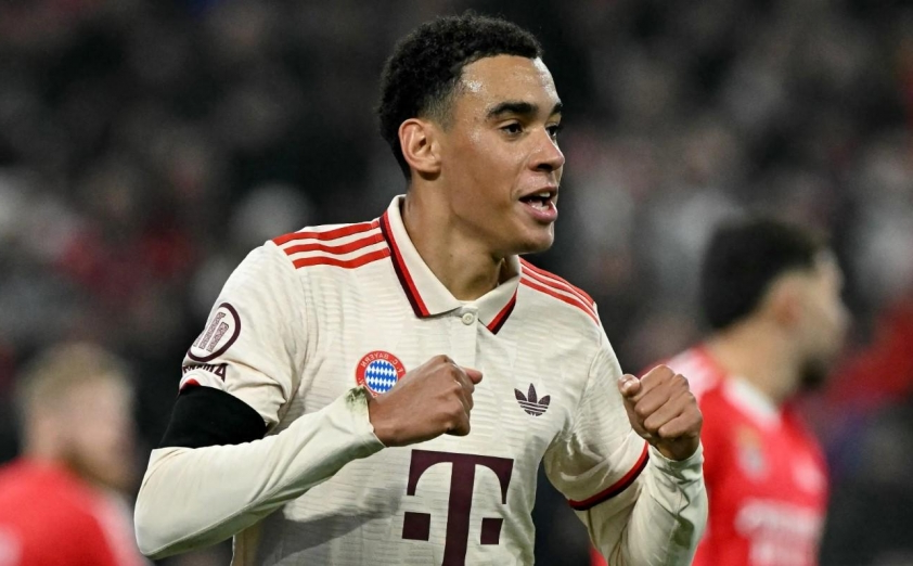 Bayern Munich giành chiến thắng nhọc nhằn trước St. Pauli
