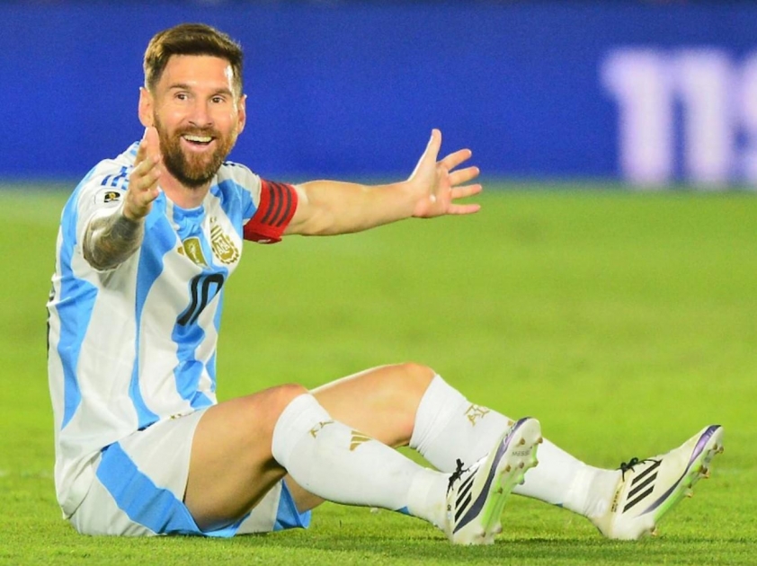 Giai đoạn khủng hoảng sự nghiệp của Lionel Messi Thất bại liên tiếp và phản ứng thiếu kiềm chế