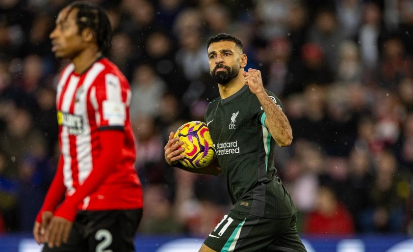 Mohamed Salah - Huyền thoại sân khách của Liverpool ghi cột mốc 100 bàn thắng