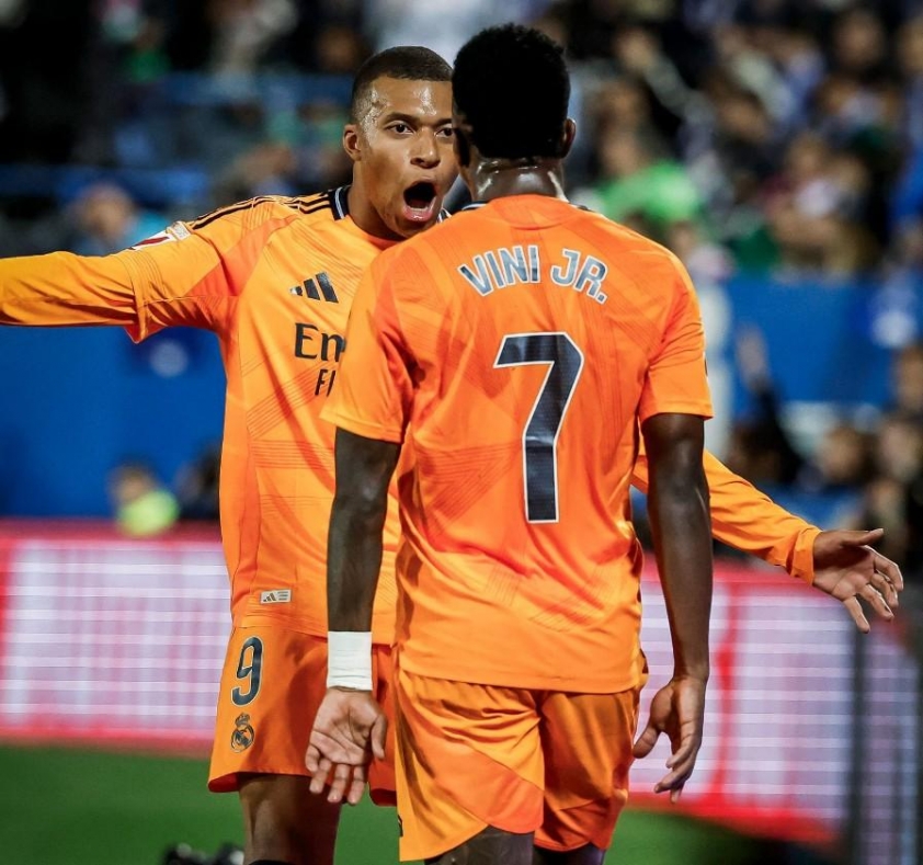 Chiến thắng táo bạo của Real Madrid Mbappe và Vinicius đổi vị trí, Valverde tỏa sáng