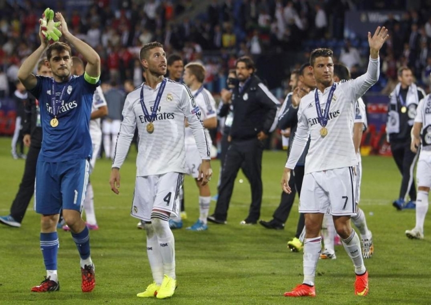 Chiến binh huyền thoại: Cristiano Ronaldo tiếp tục thiết lập kỷ lục, khẳng định vị thế bất tử trong làng túc cầu