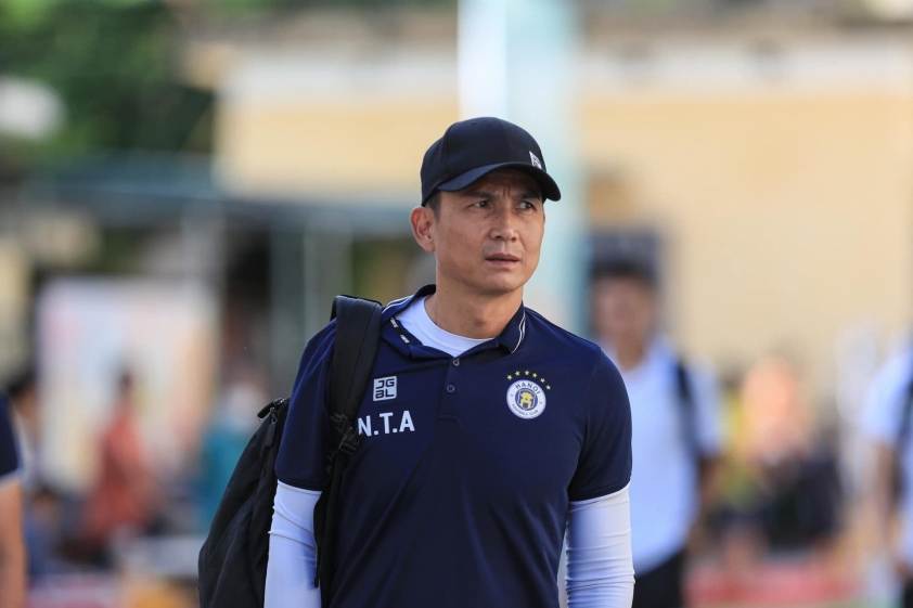 Hà Nội FC Chia Tay HLV Thủ Môn Cố Vấn Cũ Của HLV Park Hang Seo