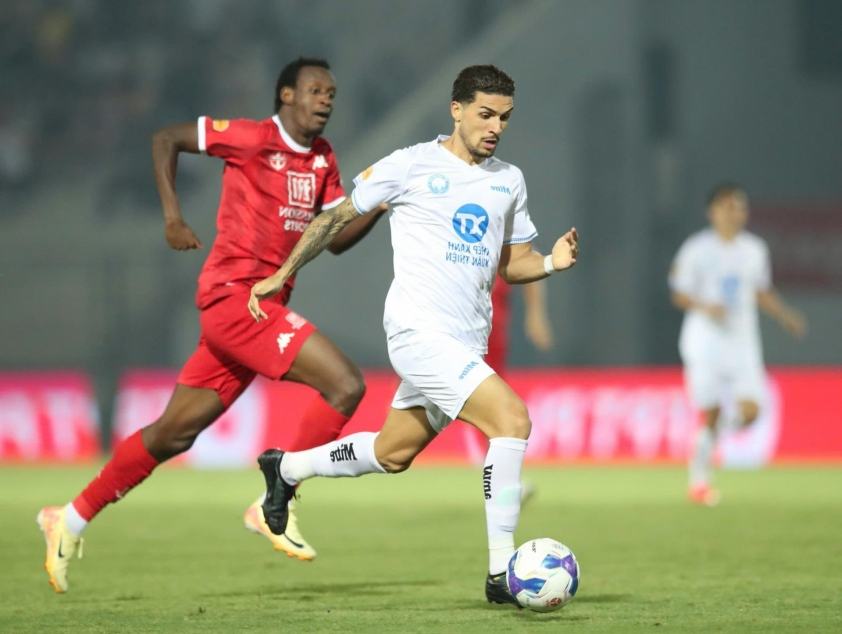 Nam Định Tiếp Tục Thắng Hải Phòng, Giữ Vững Đỉnh Bảng V-League