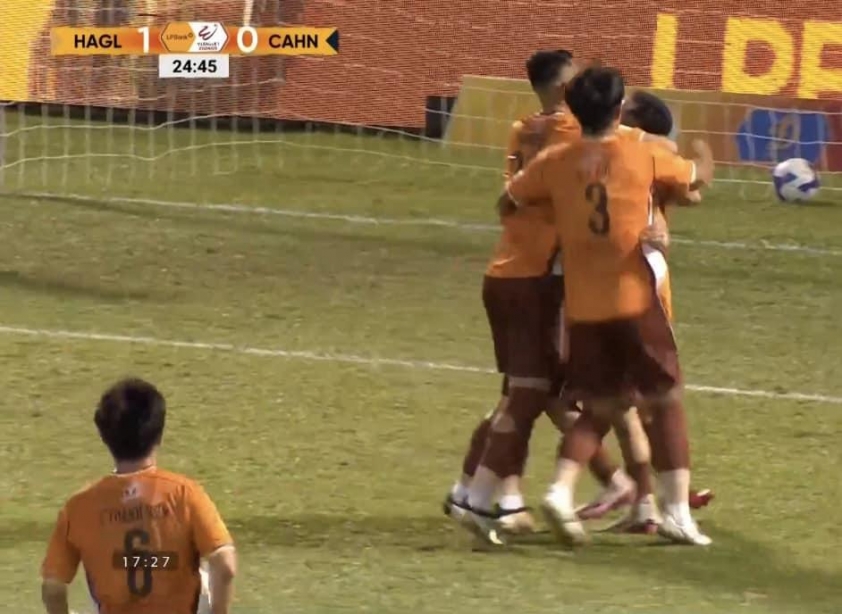 HAGL Vượt Lên Đỉnh Bảng V-League Sau Chiến Thắng 1-0 Trước CAHN
