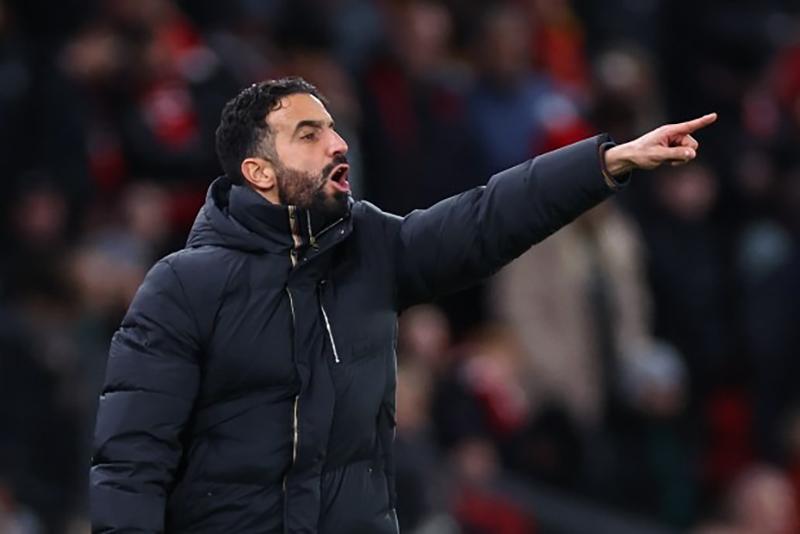 Ruben Amorim Sáng tạo trong huấn luyện để truyền tải lối chơi cho Manchester United