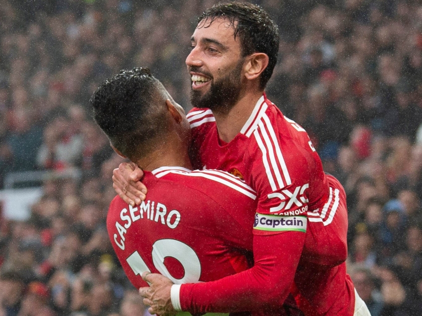 Sự nghĩa hiệp của Bruno Fernandes trên chuyến bay đến Lisbon