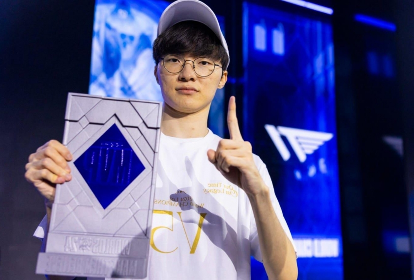 Quỷ Vương Bất Tử Faker Vẫn Toả Sáng Sau Một Thập Kỷ