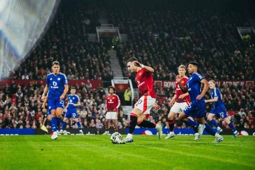 Diogo Dalot phản ứng trước khả năng Ruben Amorim dẫn dắt Manchester United