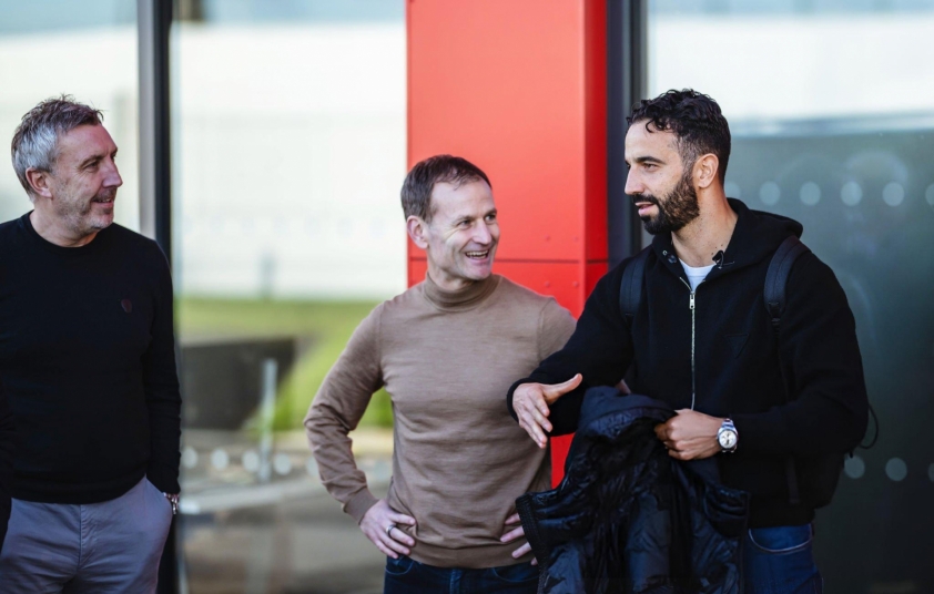 Những Cộng Sự Gắn Bó với Ten Hag Rời Man Utd, Mở Đường Cho Kỷ Nguyên Ruben Amorim