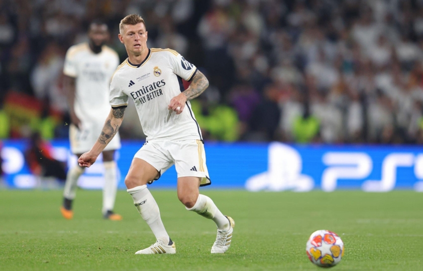 Toni Kroos Mảnh ghép thiếu của Real Madrid trong cuộc khủng hoảng hiện tại
