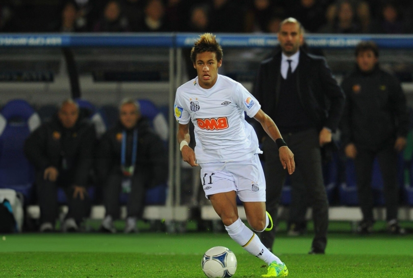 Neymar cân nhắc trở lại Santos trong bối cảnh đàm phán với Al Hilal vẫn tiếp diễn