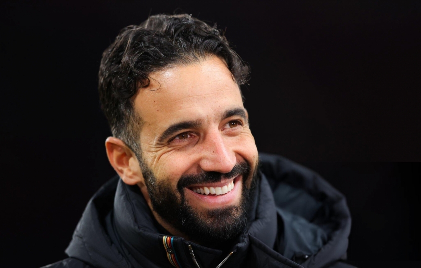 Cú đúp của Hojlund giúp Manchester United ngược dòng