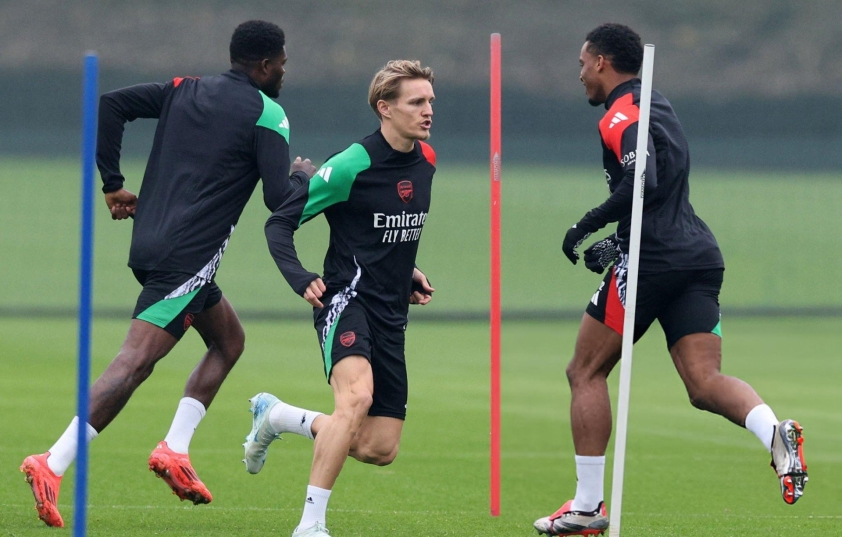 Martin Odegaard trở lại tập luyện, mở ra hy vọng cho Arsenal trước đại chiến Inter Milan