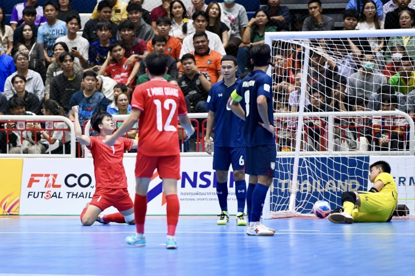 Chiến thắng lịch sử của Futsal Việt Nam trước Thái Lan Nhận thưởng lớn từ VFF