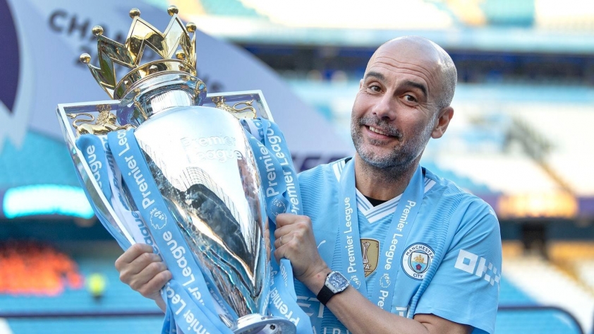 Pep Guardiola Cuộc chuyển nhượng bất ngờ đến Manchester City và cú sốc của Manchester United