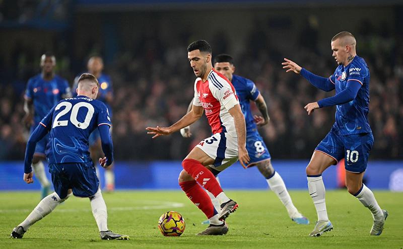Tân binh Merino tỏa sáng, Arsenal bất phân thắng bại