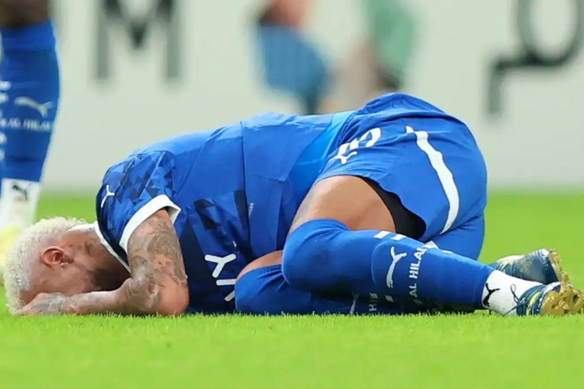 Neymar hài lòng với cuộc sống ở Saudi Arabia, coi trọng hợp đồng với Al Hilal