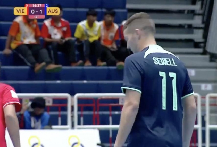 Thắng ngược đầy kịch tính, futsal Việt Nam vào chung kết giải Đông Nam Á