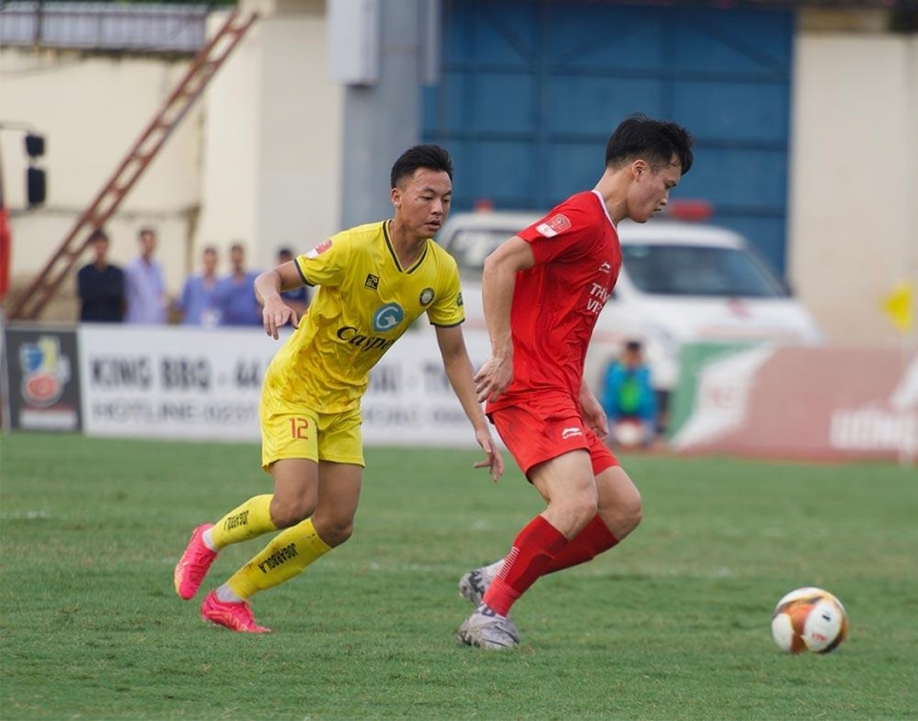 Thể Công Viettel Đối Đầu Thanh Hóa trong Trận Chiến Đỉnh Cao Vòng 8 V-League