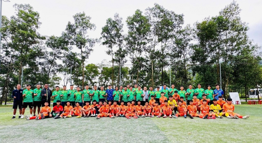 Quang Hải hoàn thành khóa đào tạo HLV chứng chỉ B/AFC/VFF 2024