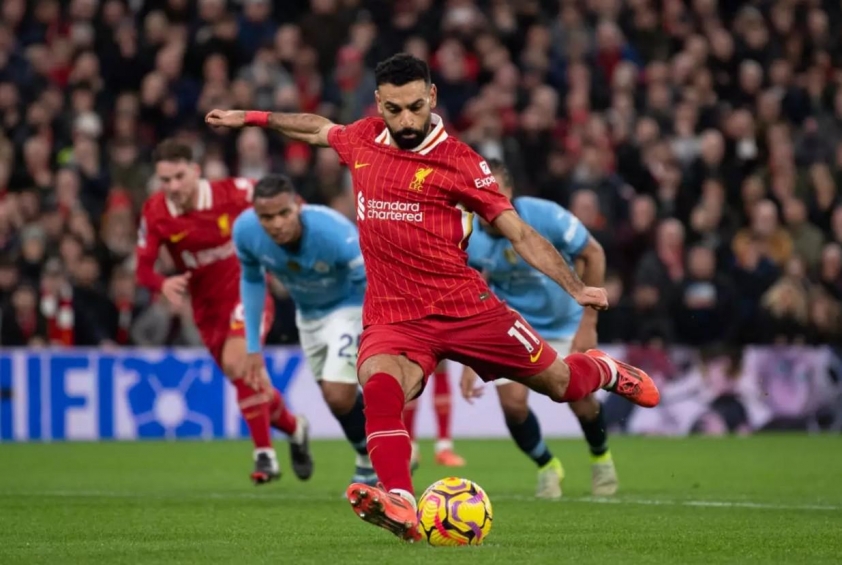 Những lời đấu khẩu căng thẳng giữa Mohamed Salah và Jamie Carragher