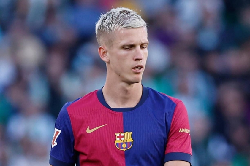 Dani Olmo trước ngưỡng cửa rời khỏi Barcelona miễn phí