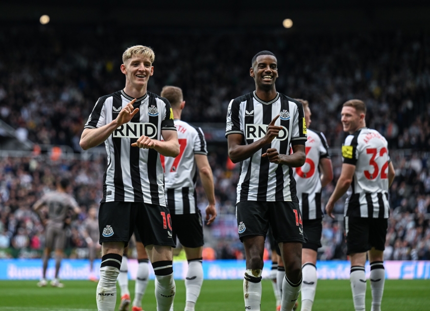 Newcastle tìm lại chiến thắng khi tiếp đón Leicester City